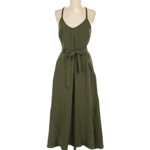 Who What Wear Green Midi Dress Size M